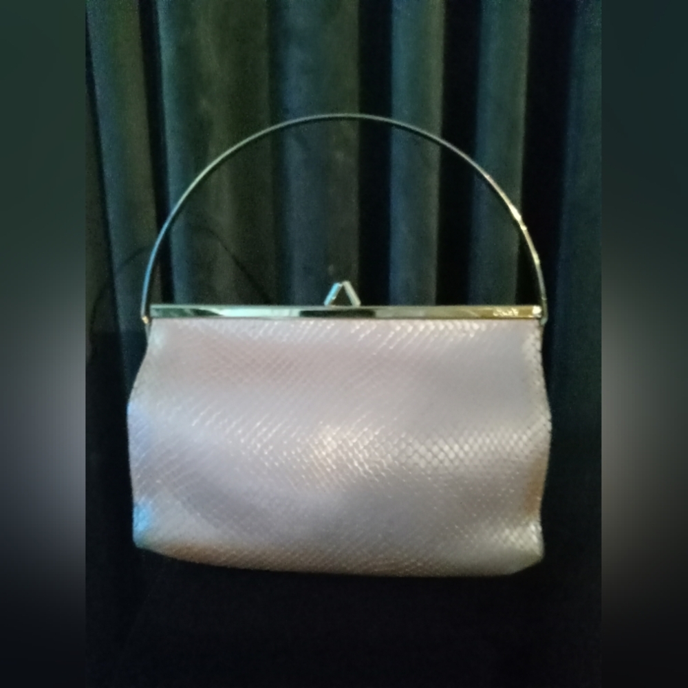 DKNY Elegant Pink Handbag with Gold Accents